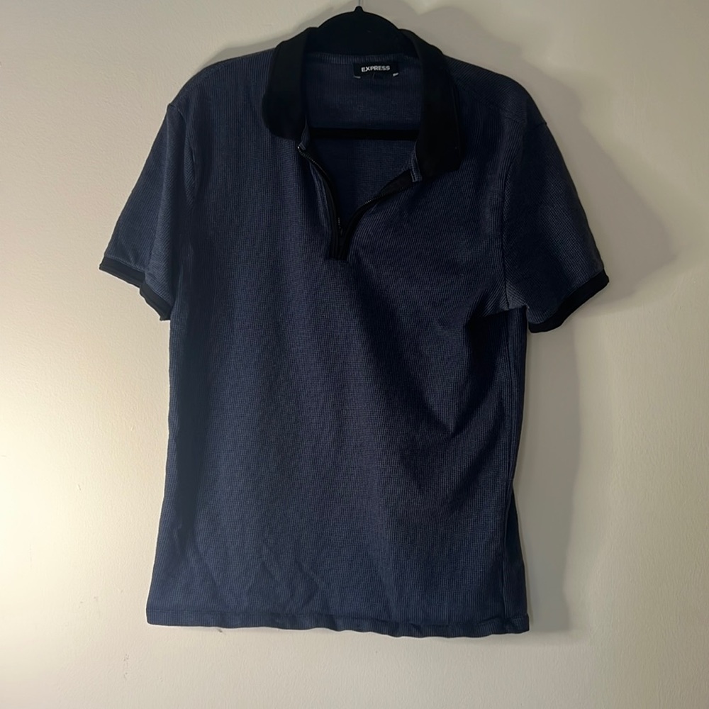 Men’s medium express polo